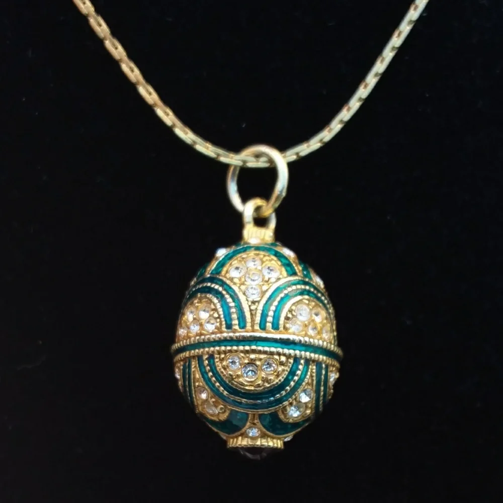 Easter Egg Pendant - Picture 2 of 4